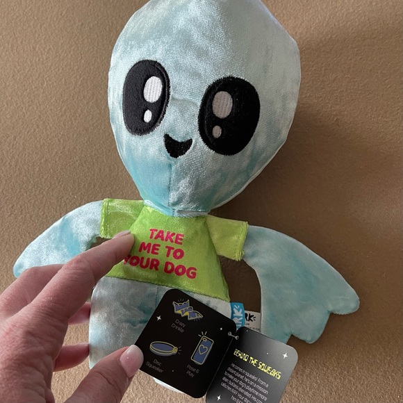 BarkBox “A.R.F.” (Alien Retriever Friend) Three in One Dog and Puppy Toy NWT L - Picture 4 of 4